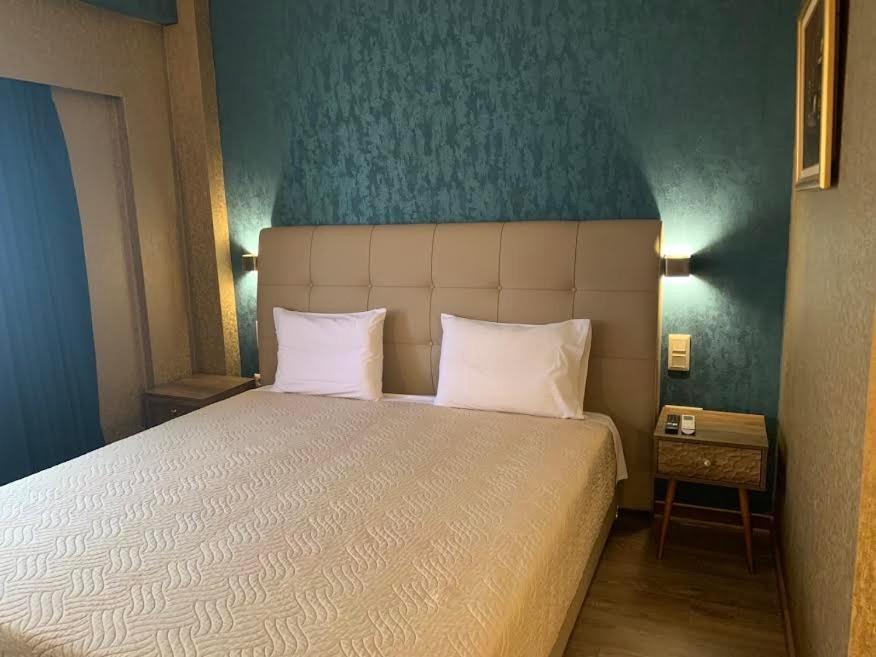 Margarita'S Suites Athén Kültér fotó