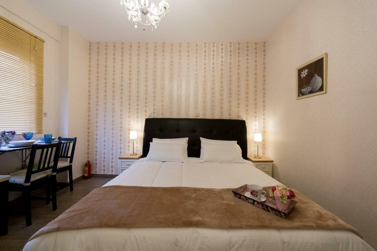 Margarita'S Suites Athén Kültér fotó