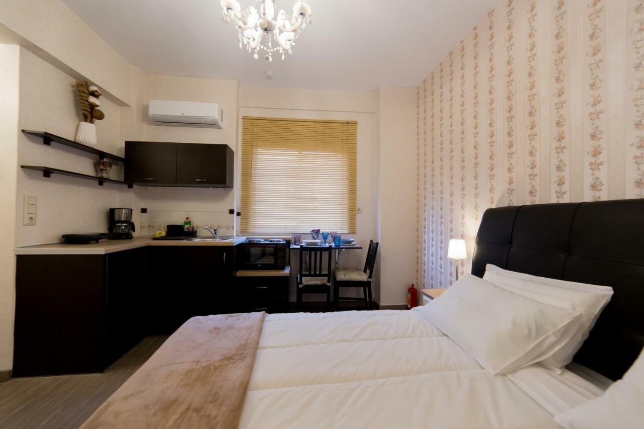 Margarita'S Suites Athén Kültér fotó